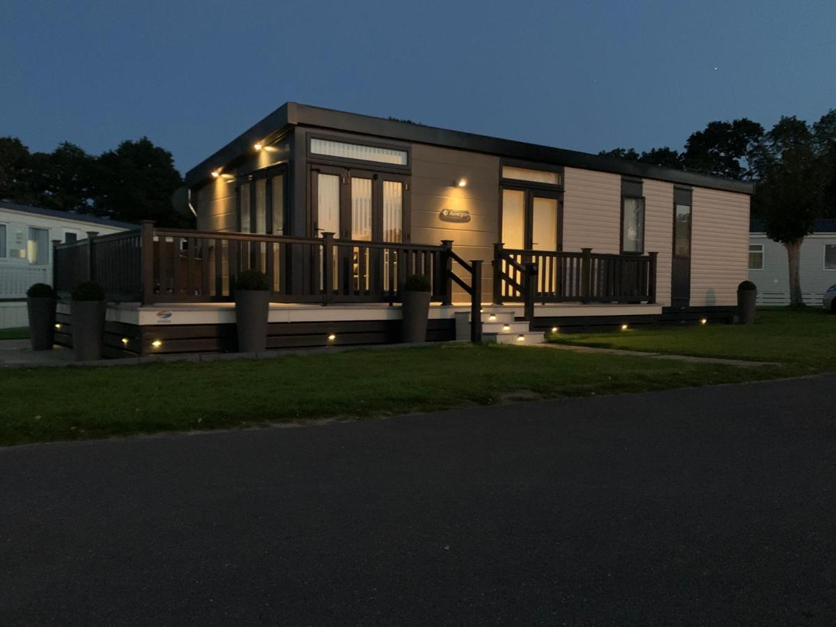 Forest Lodge Sway Bagian luar foto