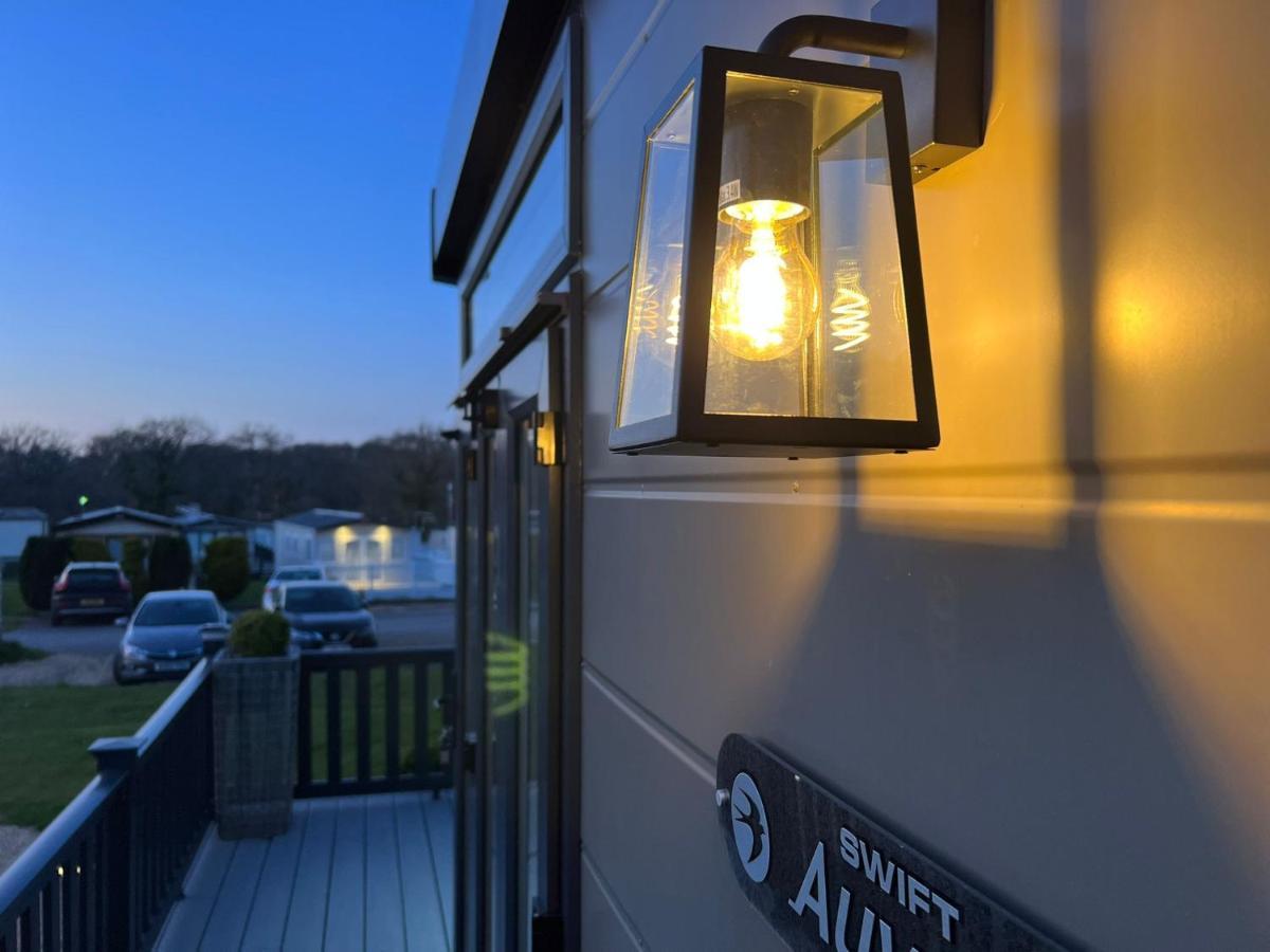 Forest Lodge Sway Bagian luar foto